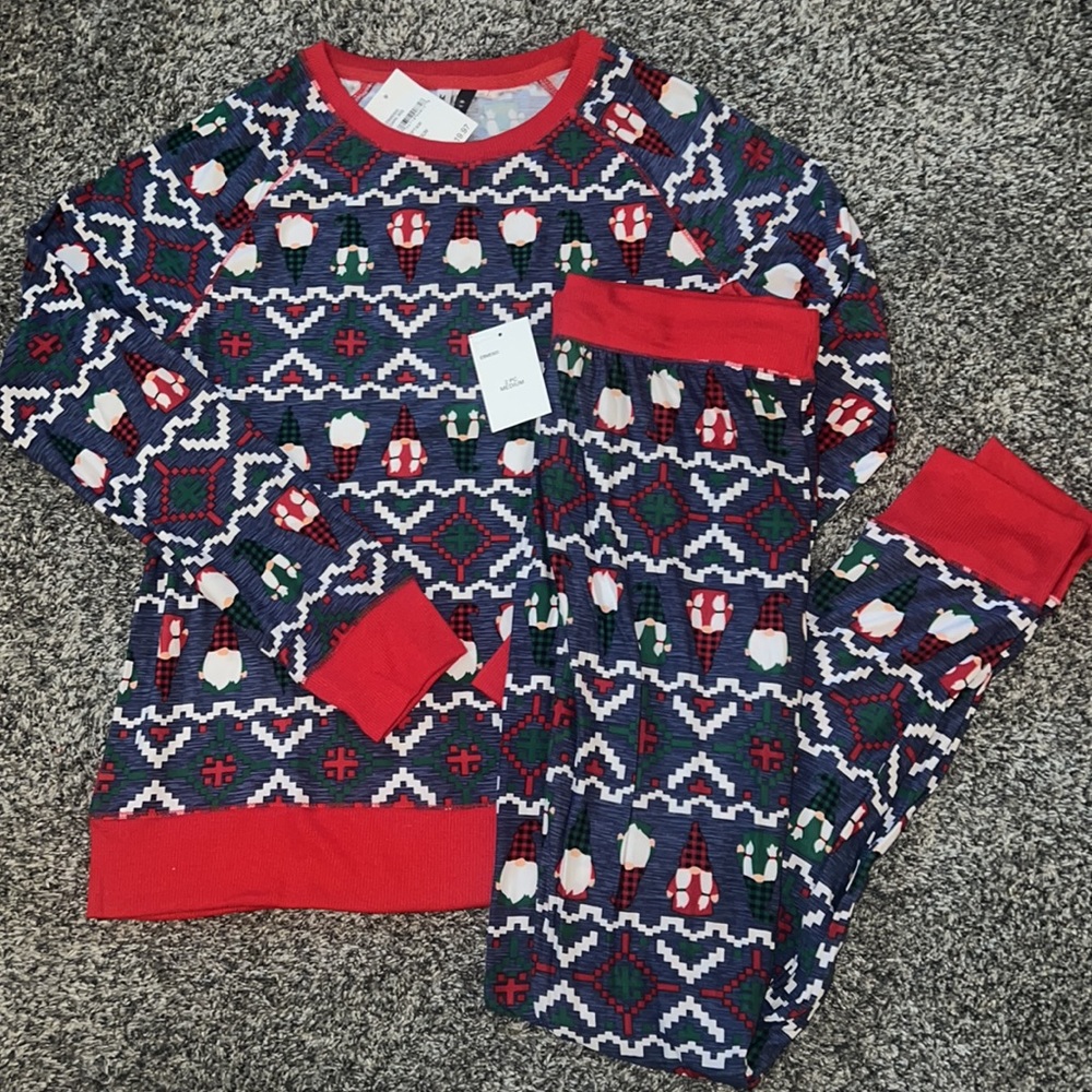 NWT Gnome Christmas Pajamas Jaclyn Intimates size M Medium